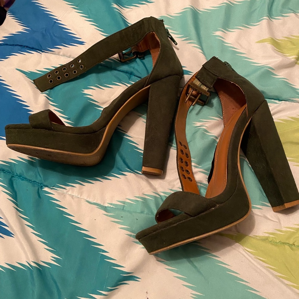 Green heels